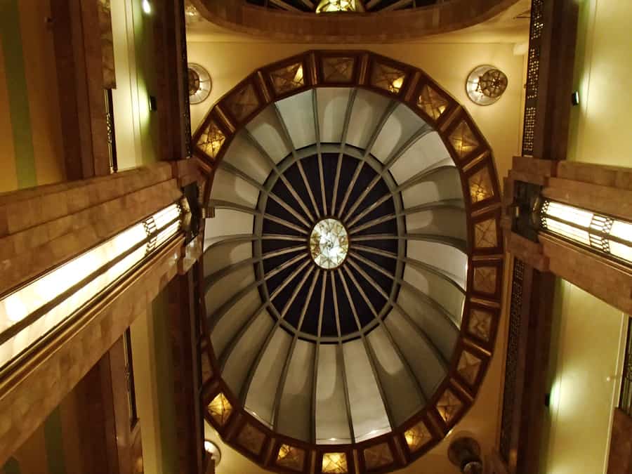 The inside of the Palacio de Bellas Artes in Mexico City, Mexico. We saw the Ballet Folklórico de Mexico perform and it was definitely something to remember! | via Autumn All Along 