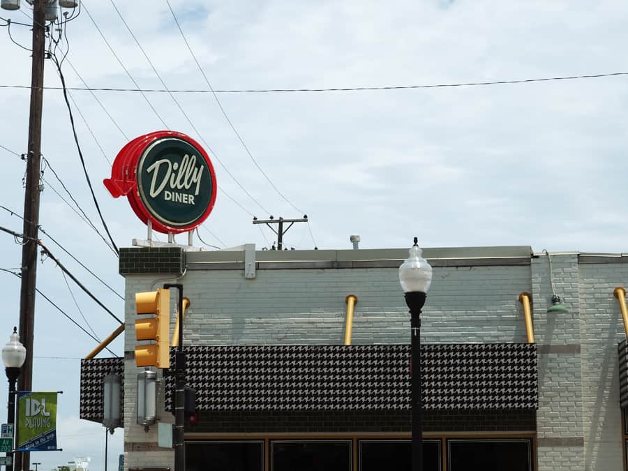 Dilly Diner in the Blue Dome District in Tulsa, Oklahoma is a must visit- so yummy! | via Autumn All Along