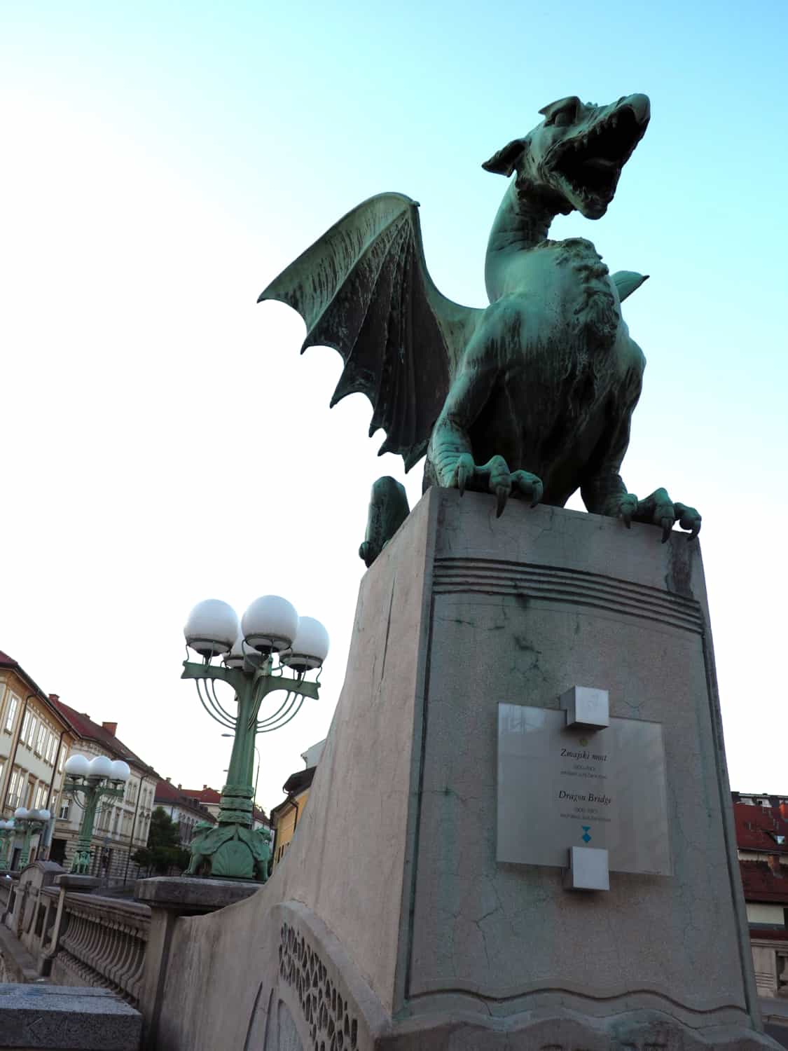 The Dragon Bridge in Slovenia: Ever heard of a guy named Jason and the argonauts? Well, part of his mythical journey led him through the Ljubljana marshes to defeat a dragon before returning the golden fleece. The dragon is a huge part of Slovenian logos! This bridge is a tribute to the myth. | via Autumn All Along