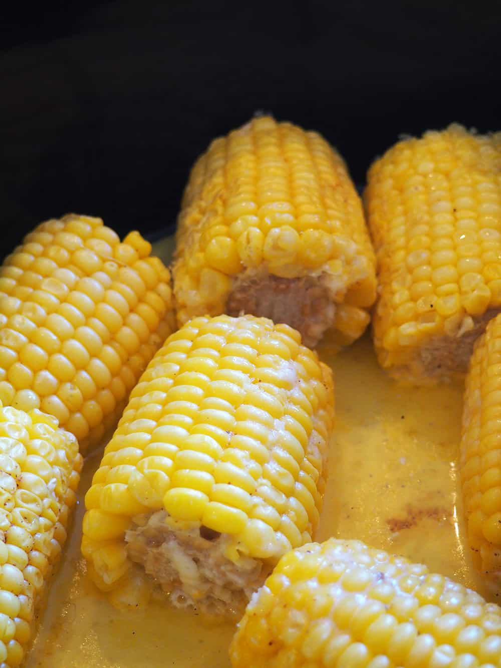 This is the easiest way to cook frozen corn on the cob! You'll be repeating this fast slow cooker recipe. | via Autumn All Along