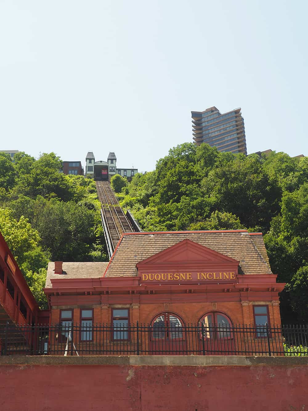 The Duquesne Incline is a funicular in Pittsburgh, Pennsylvania that was originally opened in 1877. It was almost closed permanently in 1962, but was reopened and repaired. It is now Pittsburgh's most popular tourist attraction. | affordable family day trip + places to visit in Pittsburgh, Pennsylvania via Autumn All Along