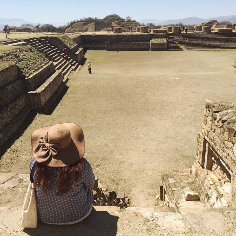 Monte Albán archaeological site: Monte Albán was once the economic center for Mesoamerica for 1,000 years. The site is breathtaking and definitely one to see in Mexico! | via Autumn All Along