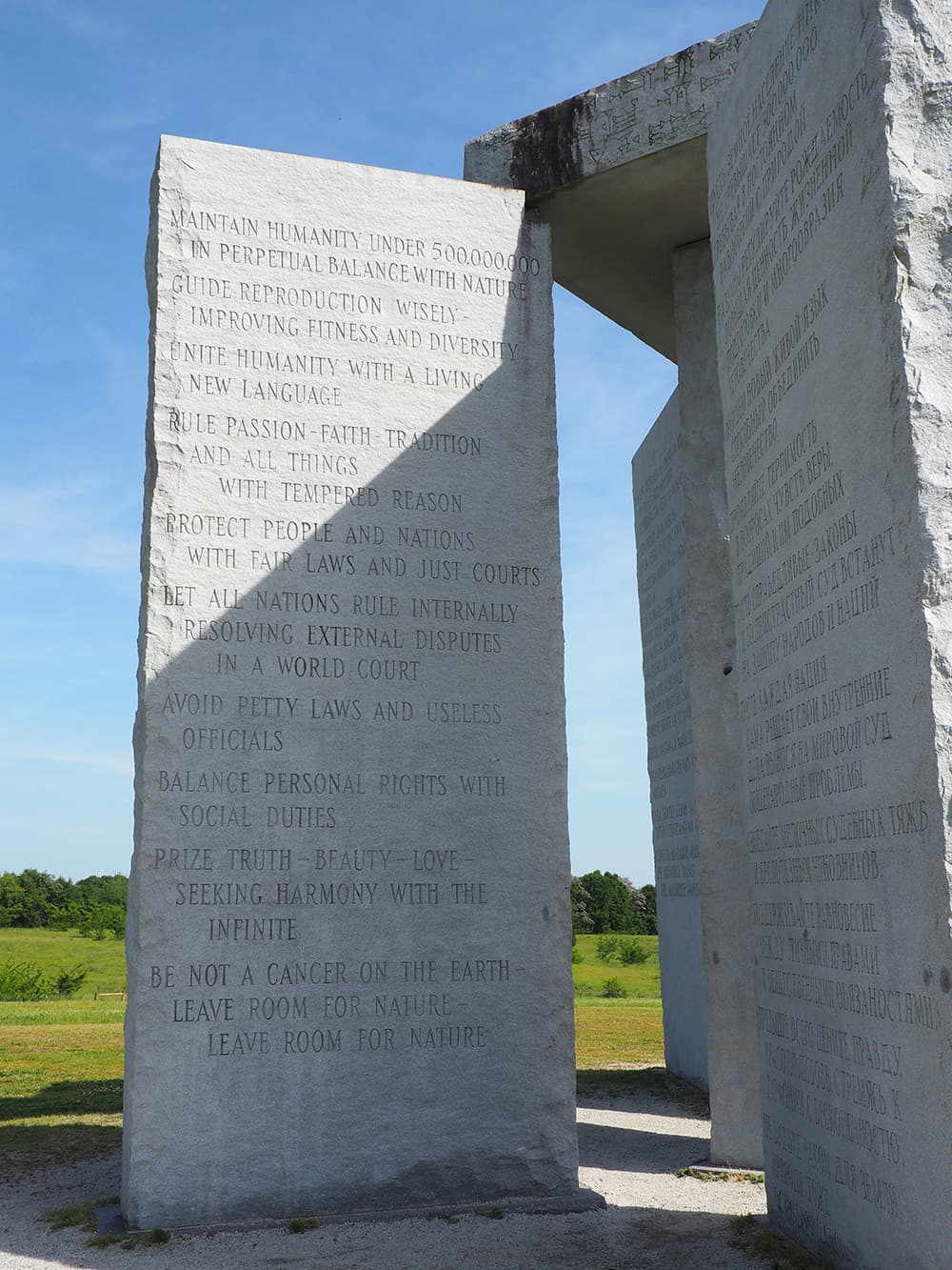 the Georgia Guidestones | facts and conspiracy — Autumn all along